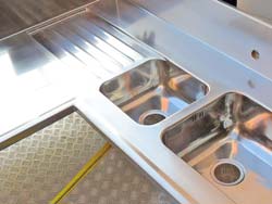 Benchtop with Grooved Drainer